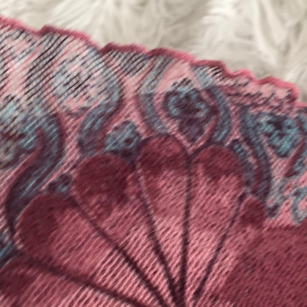 Pink top - Picture 6 of 6